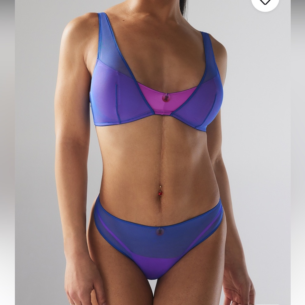 Savage X Fenty I Dare Hue Red Pink Mesh Sleep Shirt with True Blue Bralette Set - Picture 5 of 17